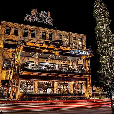 Ironworks Hotel Indy Indianapolis Eksteriør billede